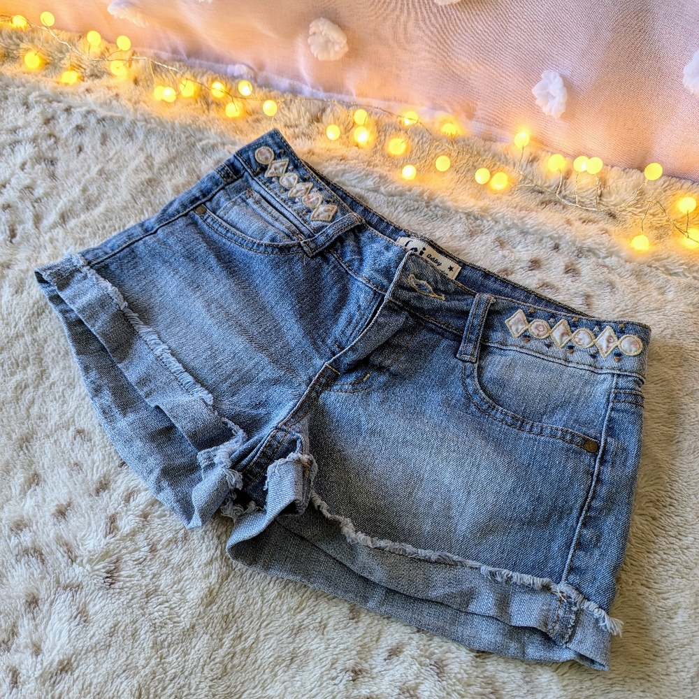 Juniors LEI Shorts